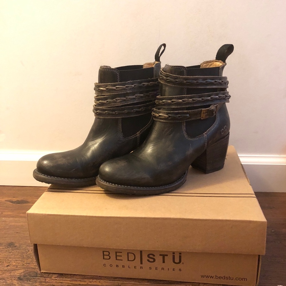 Bed Stu Lorn 8.5 (fits like 7.5)